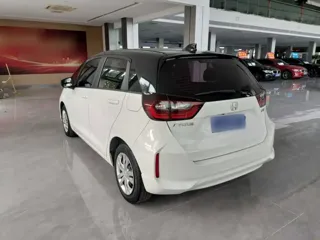 Honda Fit 2023 купить из Китая, цена 1 328 000 ₽ — Suifenhe Auto