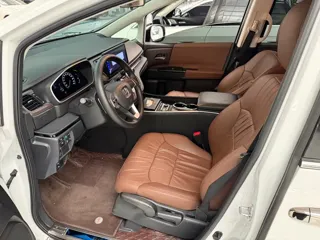 Honda Odyssey 2024 купить из Китая, цена 4 342 000 ₽ — Suifenhe Auto