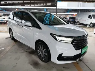 Honda Odyssey 2024 купить из Китая, цена 4 672 000 ₽ — Suifenhe Auto