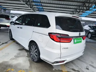 Honda Odyssey 2024 купить из Китая, цена 4 672 000 ₽ — Suifenhe Auto
