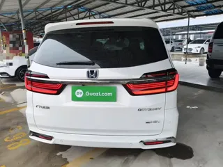 Honda Odyssey 2024 купить из Китая, цена 4 672 000 ₽ — Suifenhe Auto