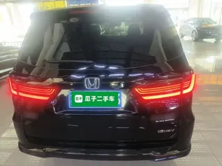 Honda Elysion 2024 купить из Китая, цена 5 340 000 ₽ — Suifenhe Auto