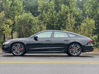 Audi A7 2024 купить из Китая, цена 8 433 000 ₽ — Suifenhe Auto