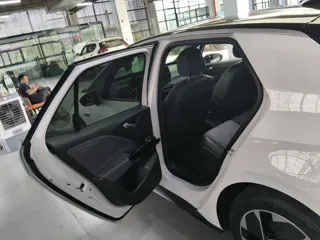 Volkswagen ID.3 2024 купить из Китая, цена 1 936 000 ₽ — Suifenhe Auto