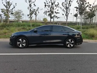 Volkswagen ID.7 2024 купить из Китая, цена 3 129 000 ₽ — Suifenhe Auto