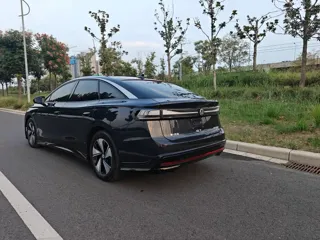 Volkswagen ID.7 2024 купить из Китая, цена 3 129 000 ₽ — Suifenhe Auto