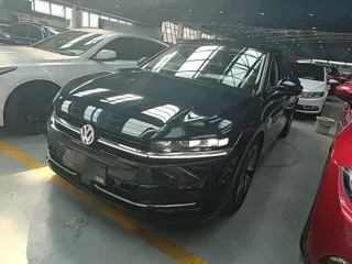 Volkswagen Magotan 2024 купить из Китая, цена 4 594 000 ₽ — Suifenhe Auto