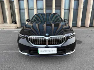 BMW i5 2024 купить из Китая, цена 5 315 000 ₽ — Suifenhe Auto