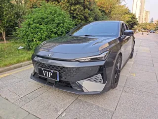 Changan UNI-V 2024 купить из Китая, цена 2 351 000 ₽ — Suifenhe Auto