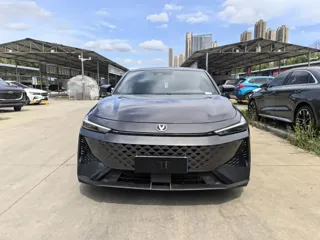 Changan UNI-V 2024 купить из Китая, цена 2 479 000 ₽ — Suifenhe Auto