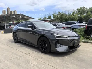 Changan UNI-V 2024 купить из Китая, цена 2 479 000 ₽ — Suifenhe Auto