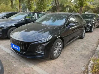 Hongqi E-QM5 2024 купить из Китая, цена 1 912 000 ₽ — Suifenhe Auto