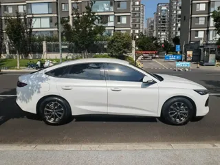BYD Qin L 2024 купить из Китая, цена 2 428 000 ₽ — Suifenhe Auto