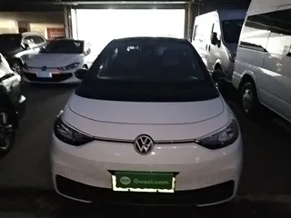Volkswagen ID.3 2024 купить из Китая, цена 2 003 000 ₽ — Suifenhe Auto