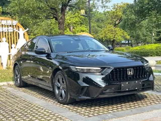 Honda Inspire 2025 купить из Китая, цена 3 098 000 ₽ — Suifenhe Auto
