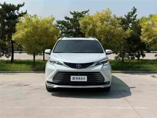 Toyota SIENNA 2024 купить из Китая, цена 7 708 000 ₽ — Suifenhe Auto