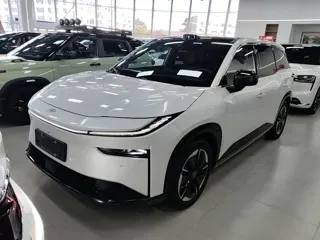 Toyota bZ3X 2025 купить из Китая, цена 3 786 000 ₽ — Suifenhe Auto