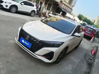 Changan Eado 2025 купить из Китая, цена 2 351 000 ₽ — Suifenhe Auto