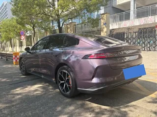Changan A06 2025 купить из Китая, цена 1 839 000 ₽ — Suifenhe Auto