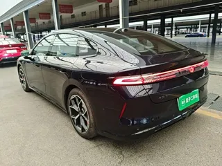 Changan A06 2026 купить из Китая, цена 4 117 000 ₽ — Suifenhe Auto