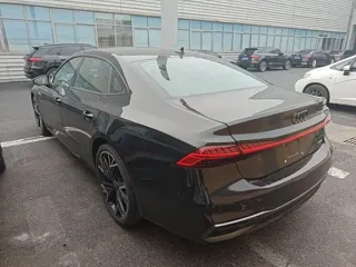 Audi A7 L 2026 купить из Китая, цена 7 681 000 ₽ — Suifenhe Auto