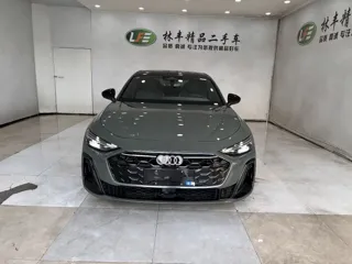 Audi A5L 2025 купить из Китая, цена 5 998 000 ₽ — Suifenhe Auto