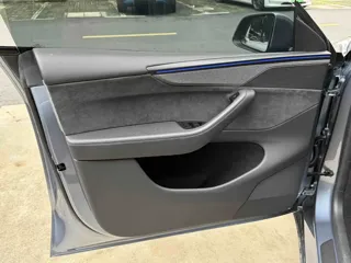 Tesla Model Y 2025 купить из Китая, цена 8 027 000 ₽ — Suifenhe Auto